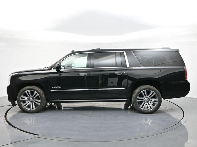 Photo of 2018 Onyx Black GMC Yukon XL