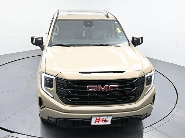 Photo of 2022 Desert Sand Metallic GMC Sierra 1500