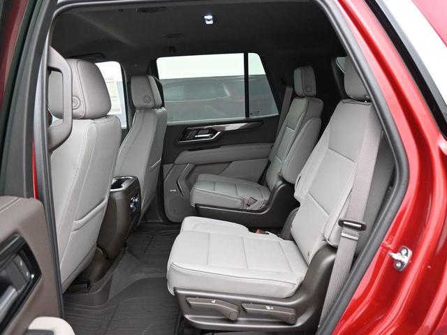 Photo of 2025 Volcanic Red Tintcoat GMC Yukon
