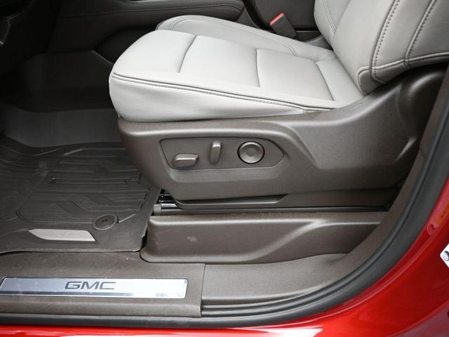 Photo of 2025 Volcanic Red Tintcoat GMC Yukon