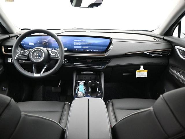 Photo of 2025 Iridescent White Tricoat Buick Envision