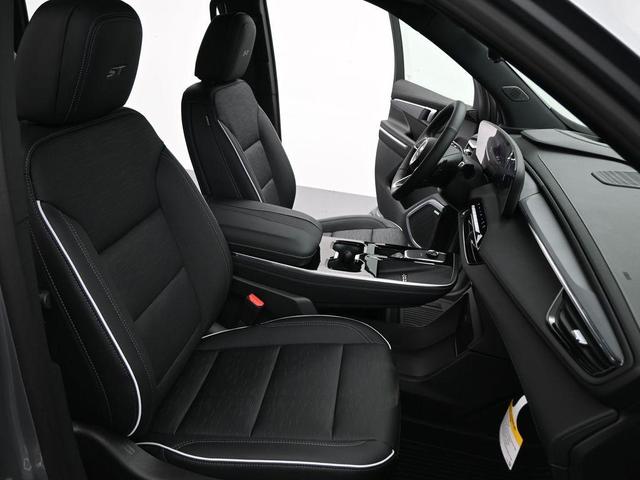 Photo of 2026 moonstone gray metallic Buick Enclave