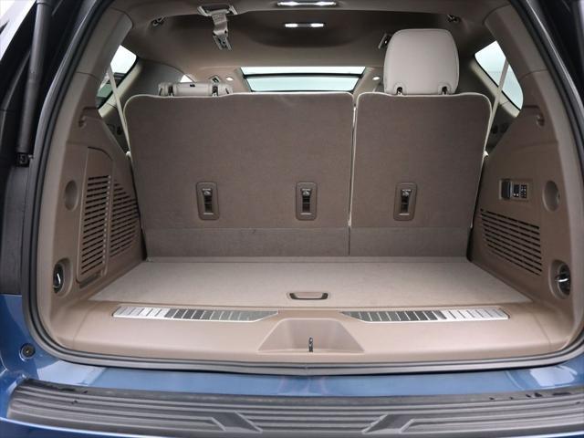 Photo of 2025 Downpour Metallic GMC Yukon