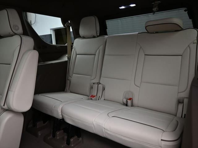 Photo of 2025 Downpour Metallic GMC Yukon