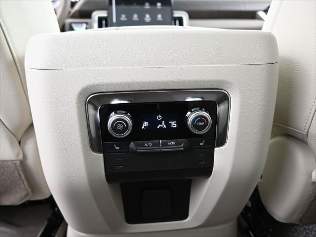 Photo of 2025 Downpour Metallic GMC Yukon