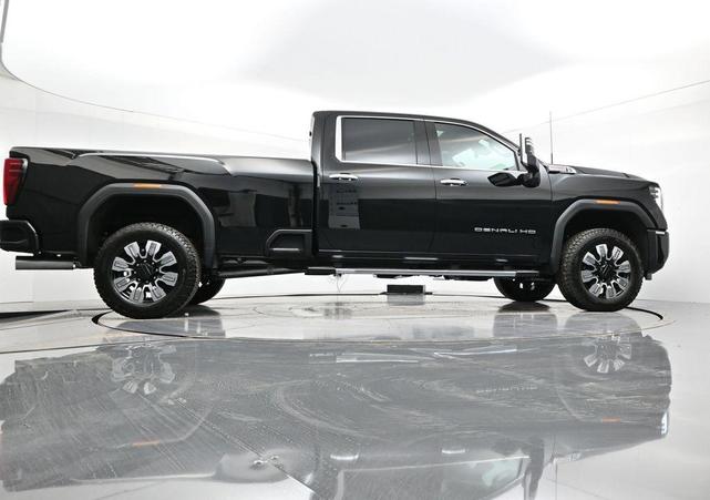 Photo of 2025 Onyx Black GMC Sierra 3500