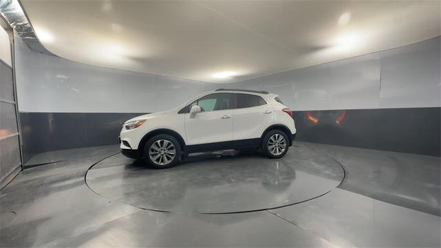 Photo of 2019 Summit White Buick Encore