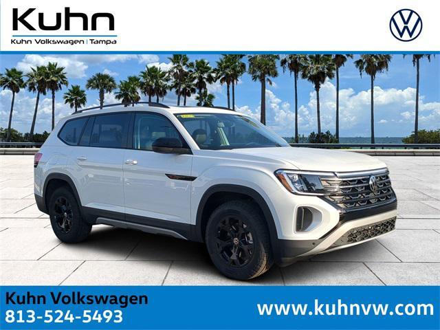 Photo of 2025 Pure White Volkswagen Atlas