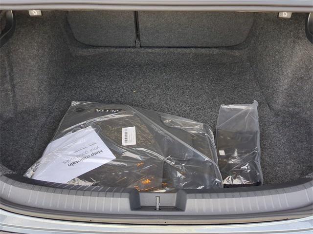 Photo of 2025 Platinum Gray Metallic Volkswagen Jetta