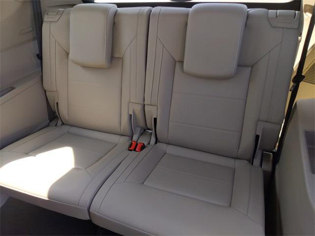 Photo of 2021 Pure White Volkswagen Atlas