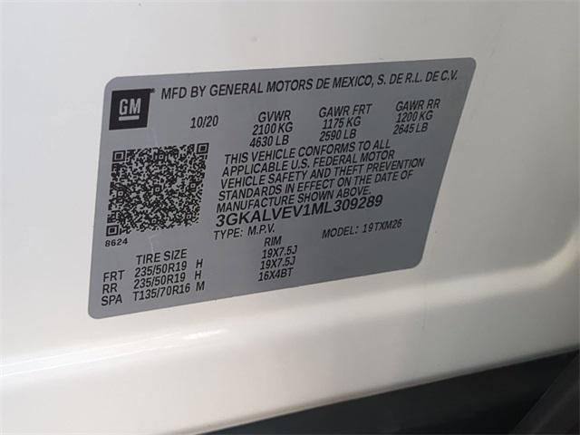 Photo of 2021 Summit White GMC Terrain