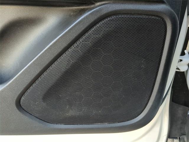 Photo of 2021 Summit White GMC Terrain