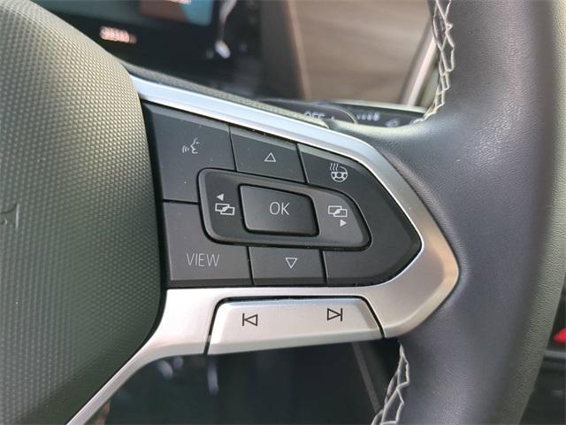 Photo of 2024 Deep Black Pearl Volkswagen Atlas