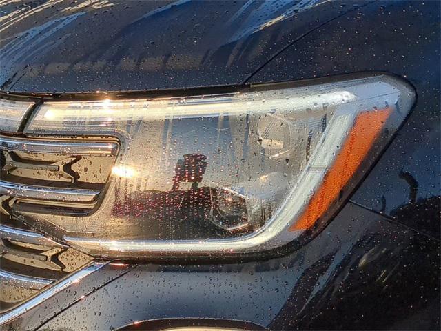 Photo of 2024 Deep Black Pearl Volkswagen Atlas