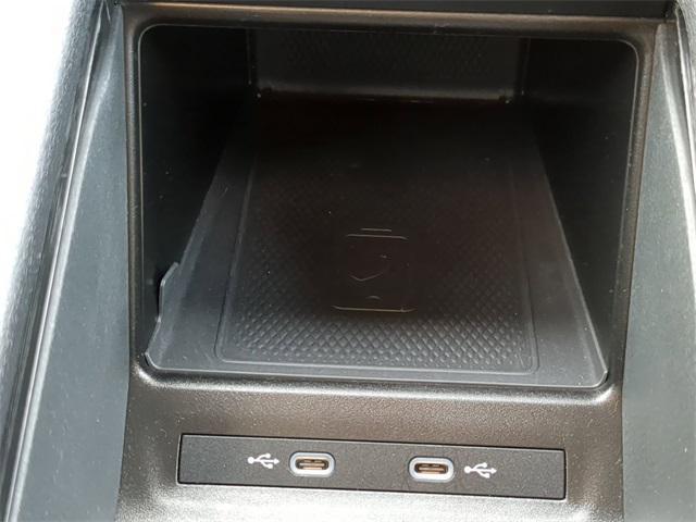 Photo of 2021 Dusk Blue Metallic Volkswagen ID.4