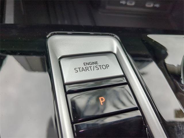 Photo of 2025 Mountain Lake Blue Metallic Volkswagen Atlas