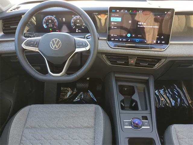 Photo of 2025 Pure White Volkswagen Tiguan