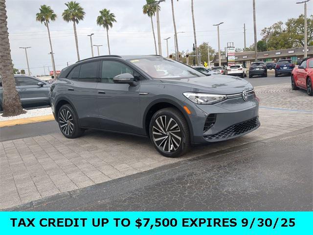 Photo of 2025 Pure Gray Volkswagen ID.4