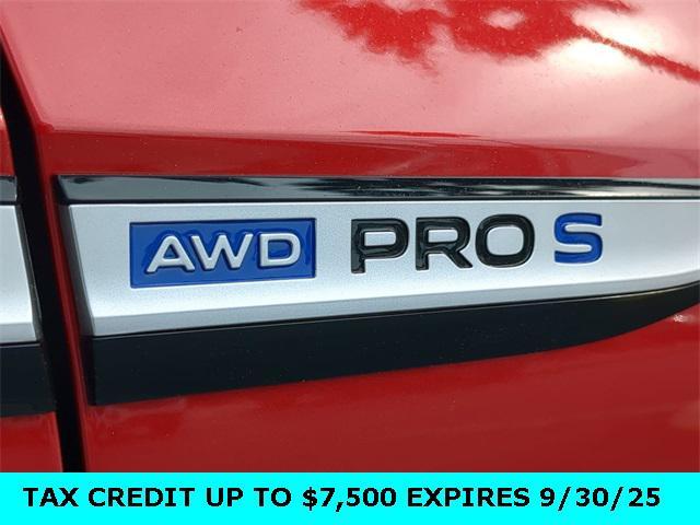 Photo of 2025 Aurora Red Metallic Volkswagen ID.4