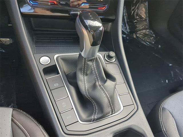Photo of 2025 Kings Red Metallic Volkswagen Jetta