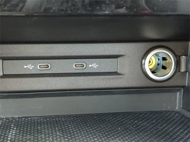 Photo of 2024 Dusk Blue Metallic Volkswagen Taos