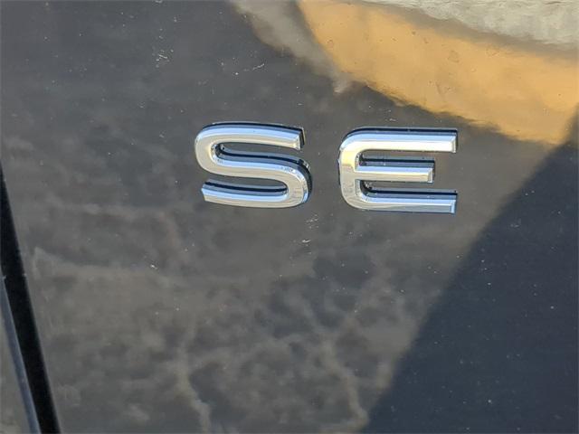 Photo of 2025 Deep Black Pearl Volkswagen Atlas