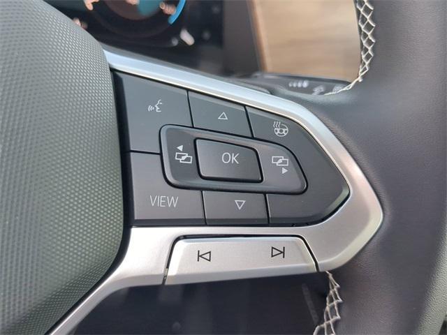 Photo of 2025 Deep Black Pearl Volkswagen Atlas