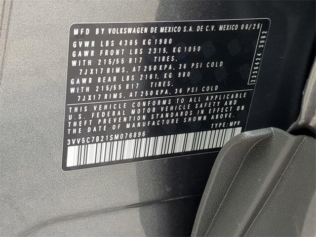 Photo of 2025 Platinum Gray Metallic Volkswagen Taos