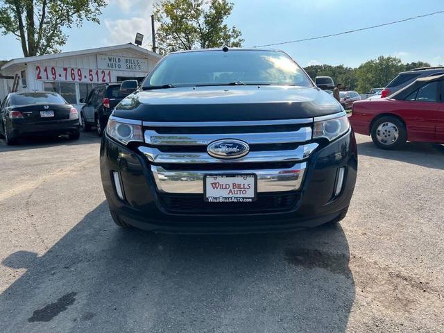 Photo of 2013 Tuxedo Black Metallic Ford Edge