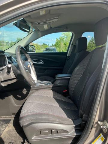 Photo of 2011 Mocha Steel Metallic Chevrolet Equinox