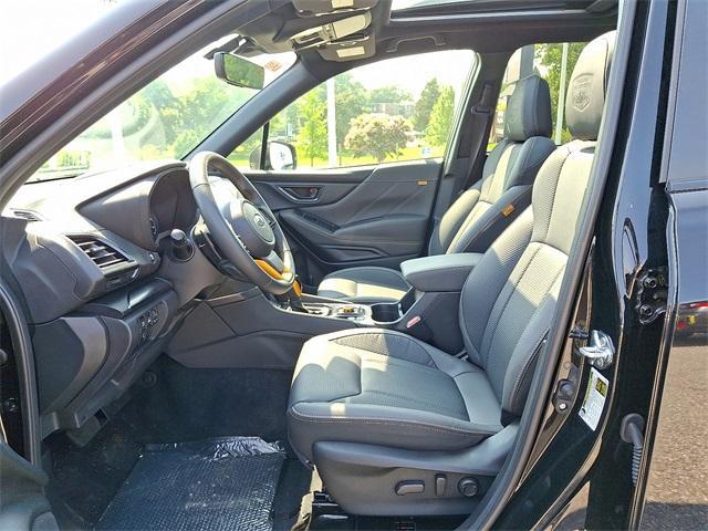 Photo of 2024 Crystal Black Subaru Forester