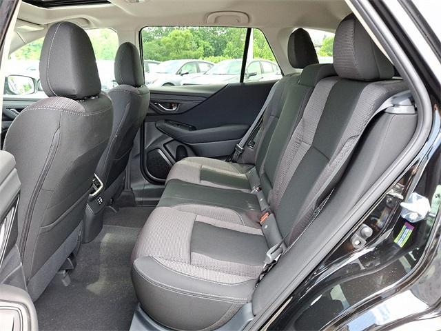 Photo of 2025 Black / Silver Subaru Outback