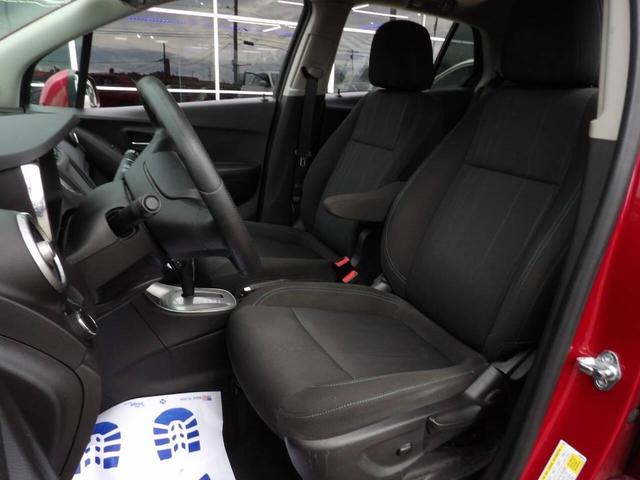 Photo of 2015 Ruby Red Metallic Chevrolet Trax