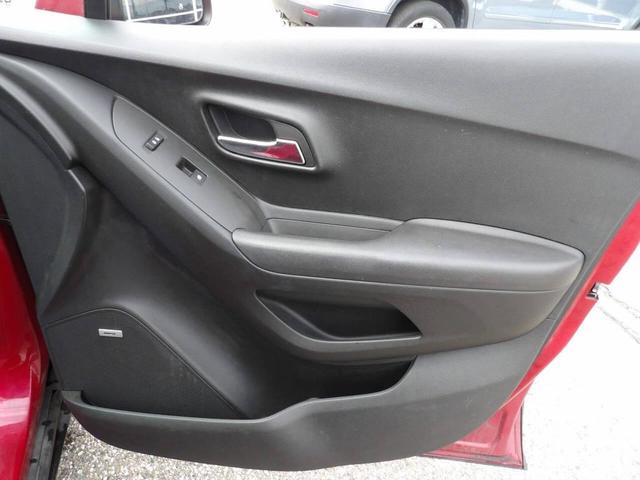 Photo of 2015 Ruby Red Metallic Chevrolet Trax