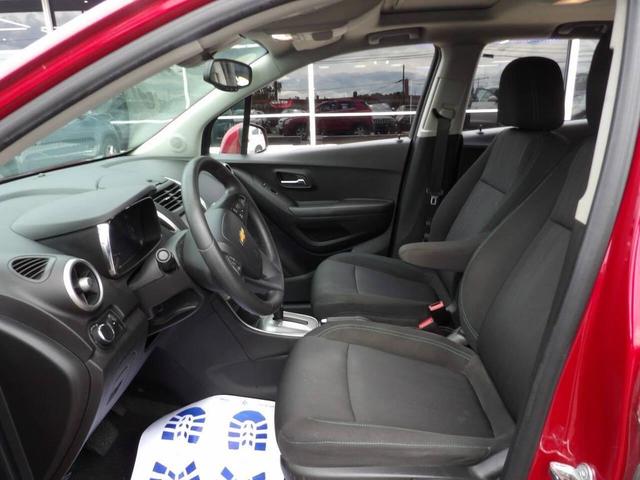 Photo of 2015 Ruby Red Metallic Chevrolet Trax