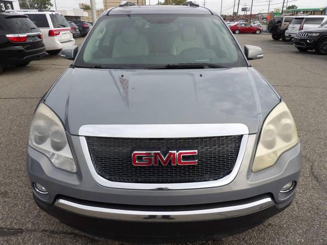 Photo of 2007 Gray GMC Acadia
