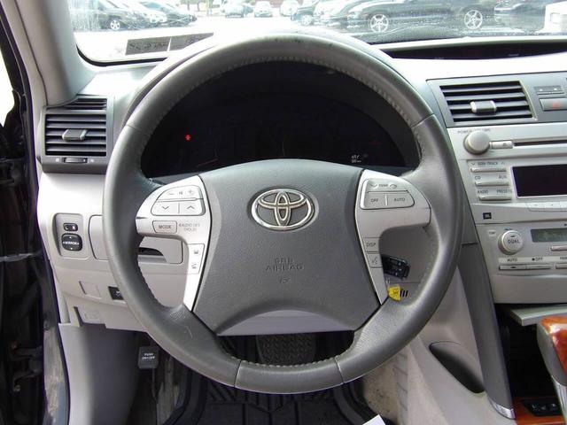 Photo of 2011 Black Toyota Camry