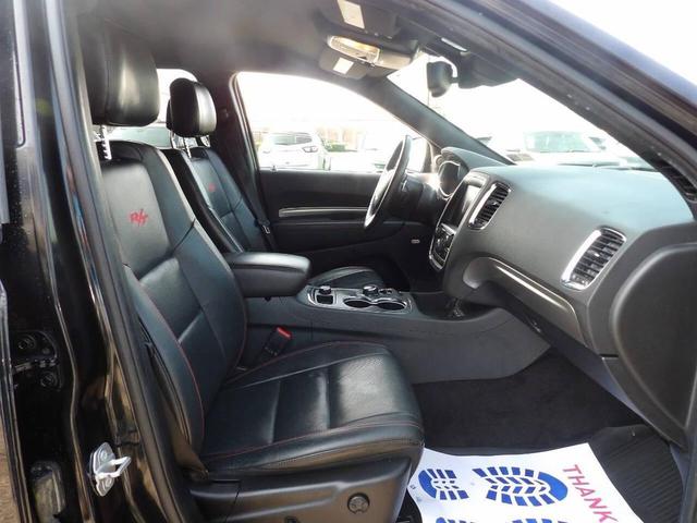 Photo of 2016 Brilliant Black Crystal Pearlcoat Dodge Durango