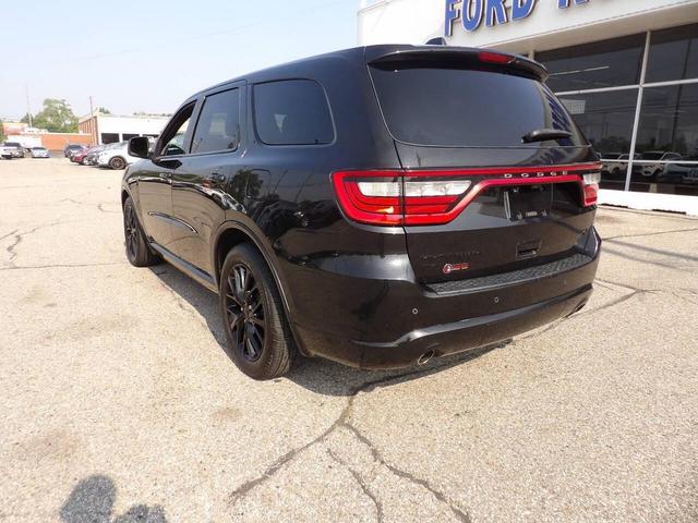 Photo of 2016 Brilliant Black Crystal Pearlcoat Dodge Durango