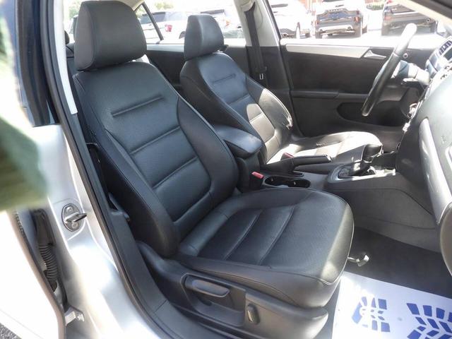 Photo of 2013 Reflex Silver Metallic Volkswagen Jetta