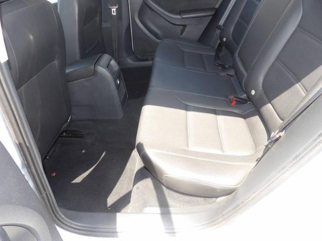 Photo of 2013 Reflex Silver Metallic Volkswagen Jetta