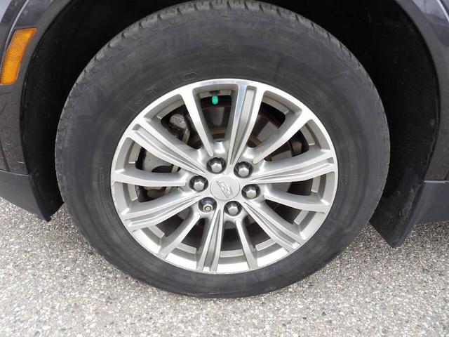 Photo of 2017 Gray Cadillac XT5