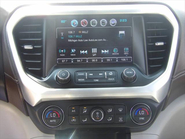 Photo of 2017 Blue GMC Acadia