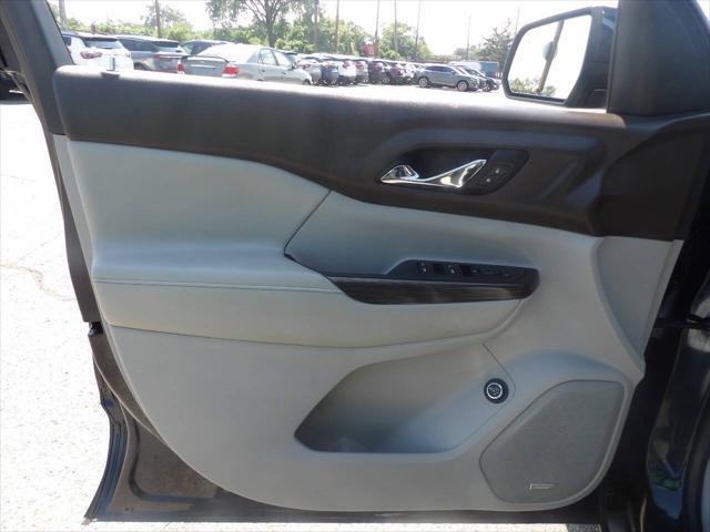 Photo of 2017 Blue GMC Acadia