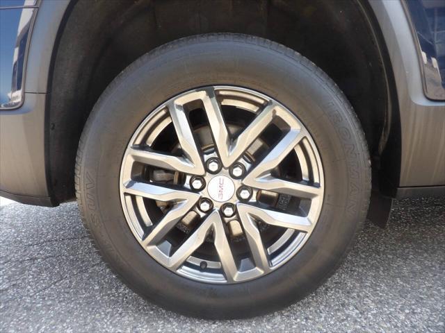 Photo of 2017 Blue GMC Acadia