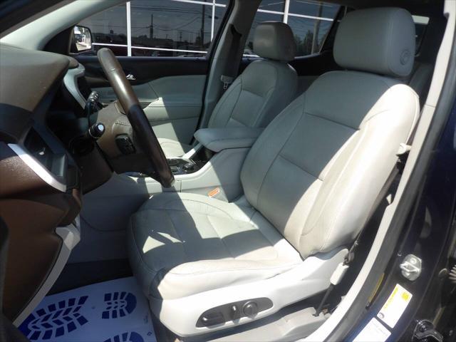 Photo of 2017 Blue GMC Acadia