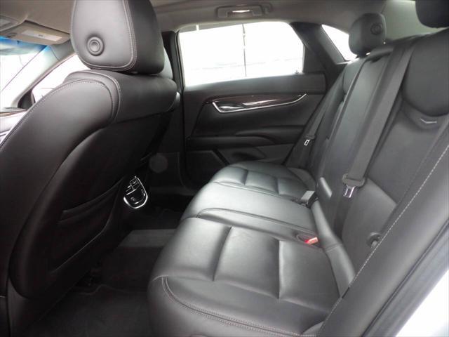 Photo of 2016 Radiant Silver Metallic Cadillac XTS