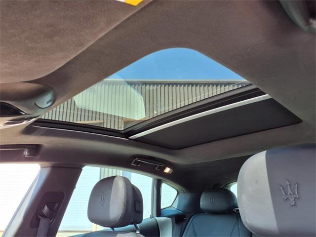 Photo of 2023 Bianco Maserati Levante