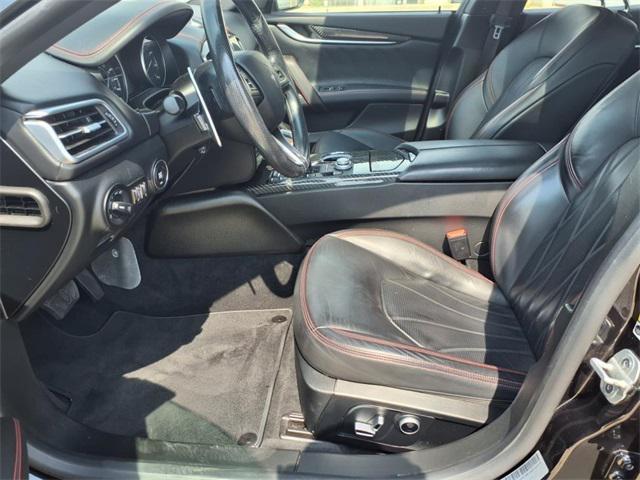 Photo of 2022 Nero Ribelle Metallic Maserati Ghibli