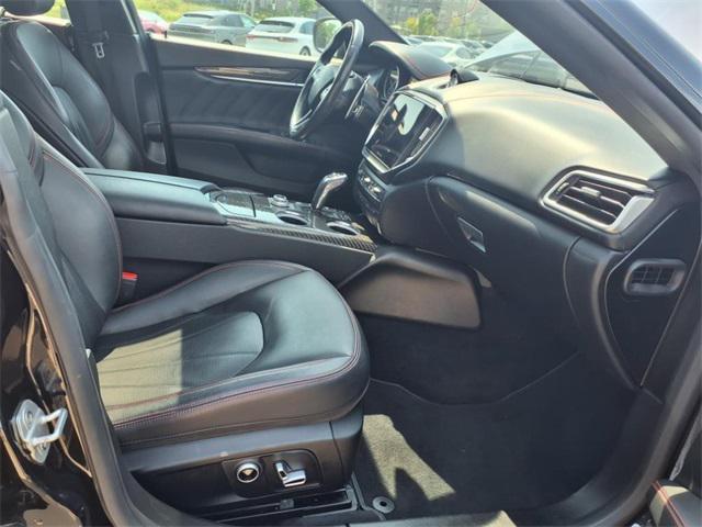 Photo of 2022 Nero Ribelle Metallic Maserati Ghibli